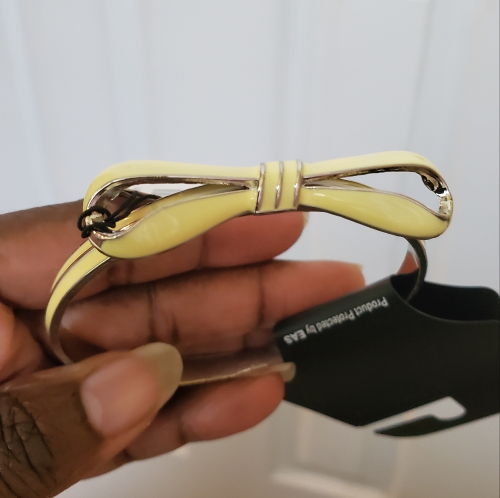 Light Yellow & Silver Ribbon Bow Bracelet
